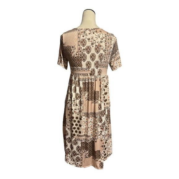 Boutique women’s medium printed dress NWOT - Picture 5 of 7